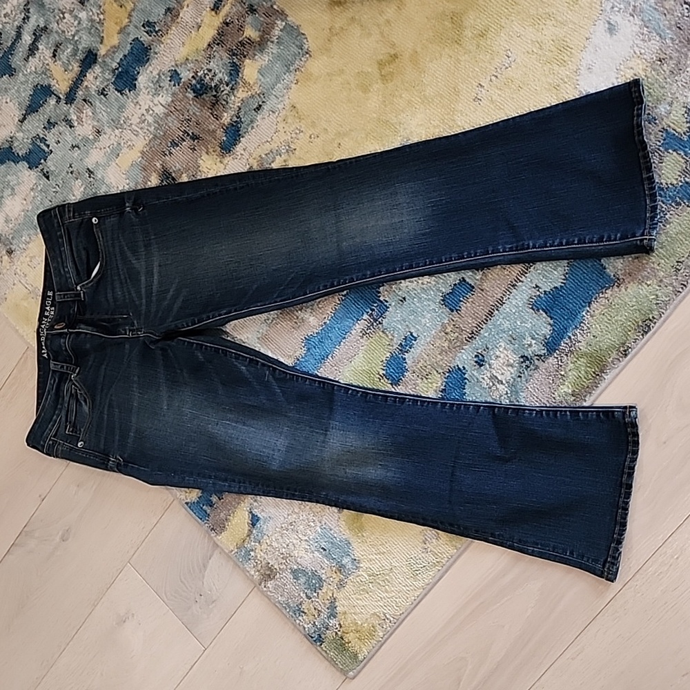 SOLD SOLDAmerican Eagle Skinny Kick Jeans Size 12 Short EUC - Picture 2 of 9
